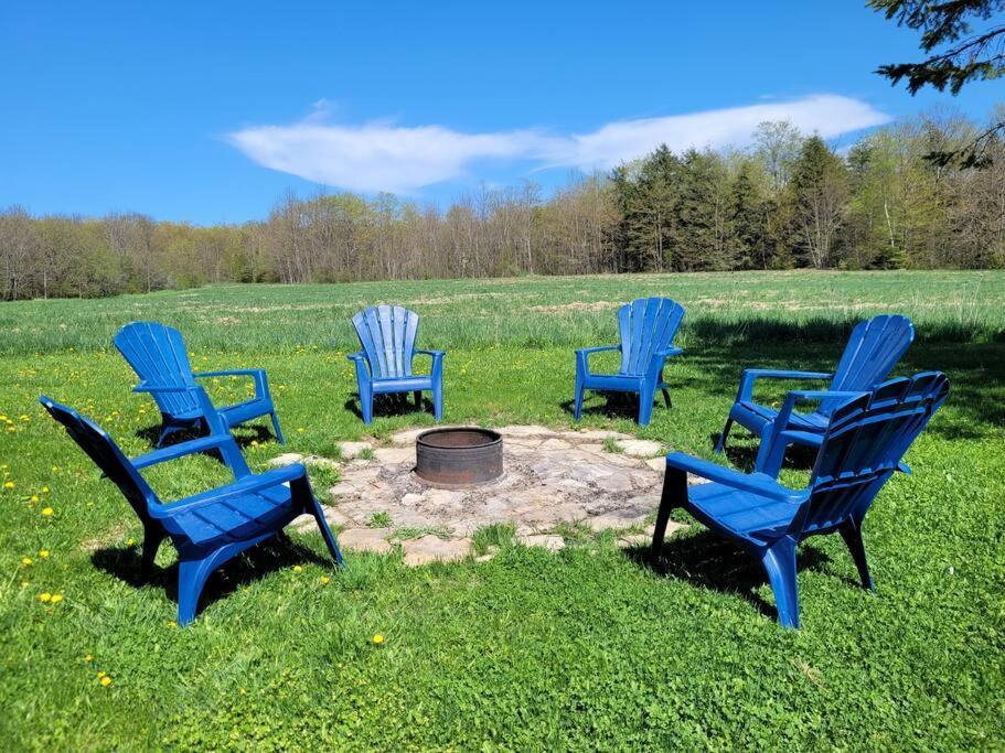 Family Friendly Cottage ☆Walking Distance To Beach Lions Head Eksteriør bilde