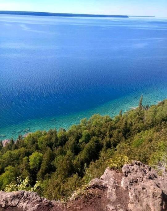 Family Friendly Cottage ☆Walking Distance To Beach Lions Head Eksteriør bilde